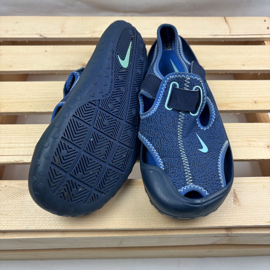 Nike Kids Sandals - Size 1 Youth