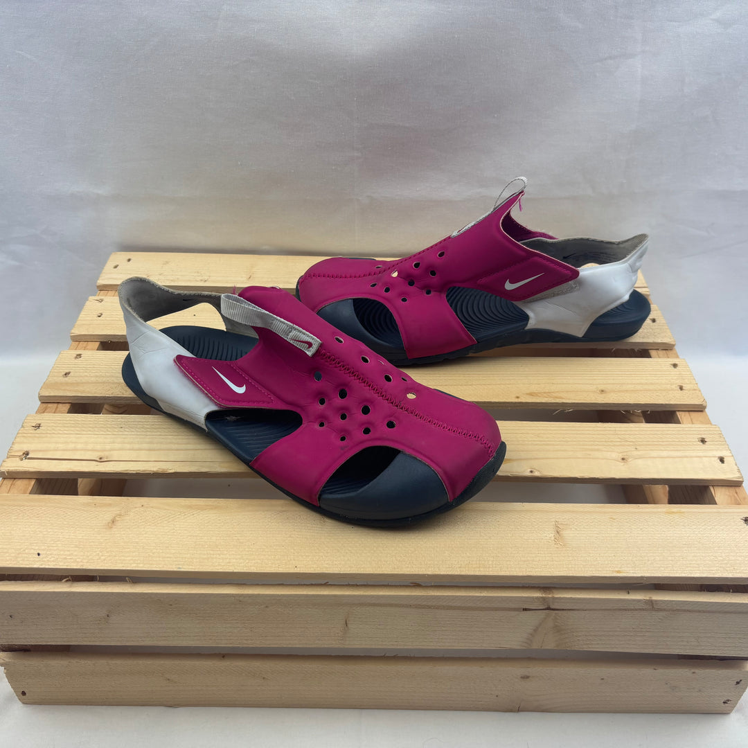Nike Kids Sandals - Size 3 Youth