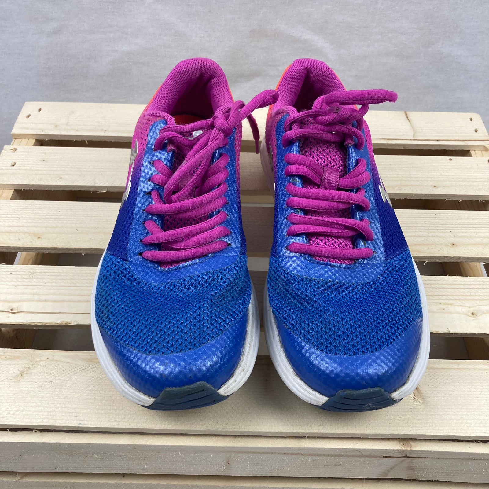 Under Armour Running Shoes - Size 4.5 Youth (36.5 EUR) - Pitter Patter Boutique