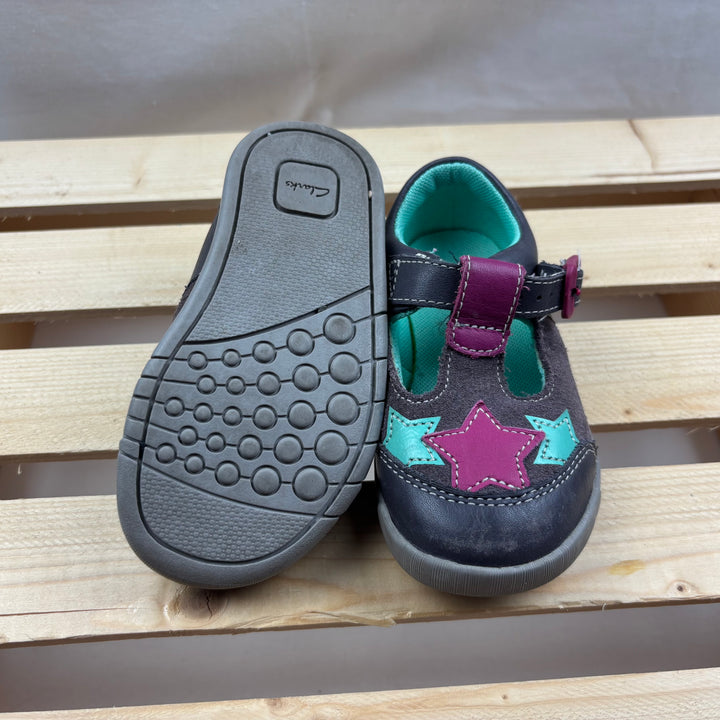 Clarks Kids Shoes - Size 5.5 Wide Toddler
