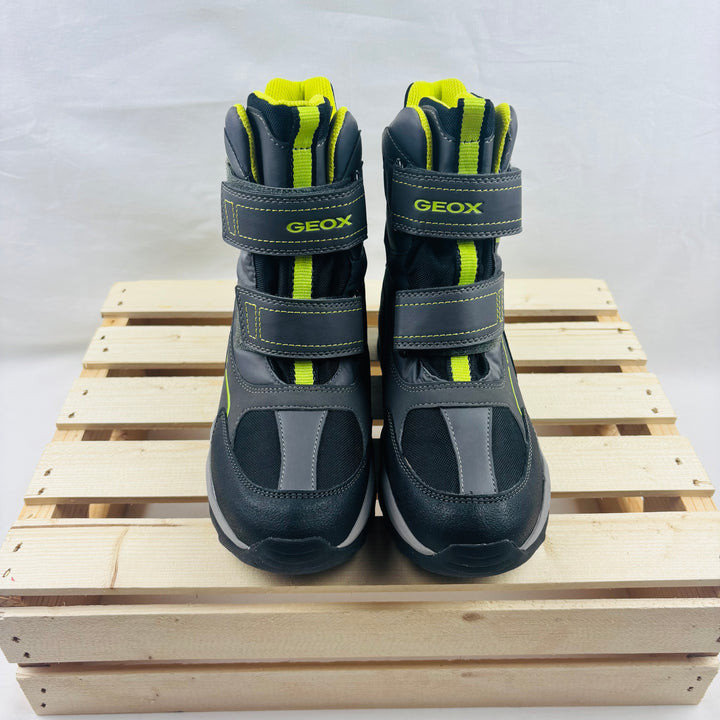 Geox Winter Amphibiox Waterproof Boots - Size 5 Youth