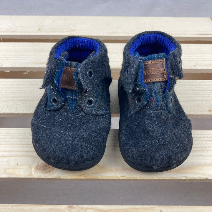 Toms Shoes - Size 2 Kids/Baby - Pitter Patter Boutique