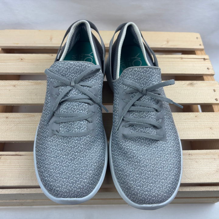 Sketchers Slip Ons - Size 8 Women&