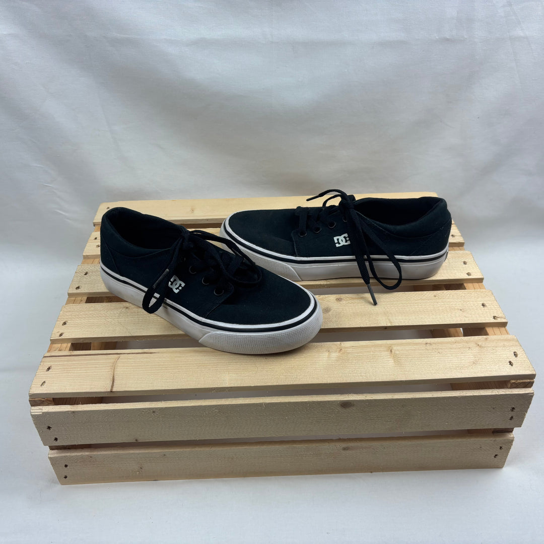 DC Fashion Sneakers  -  Size 3 Youth