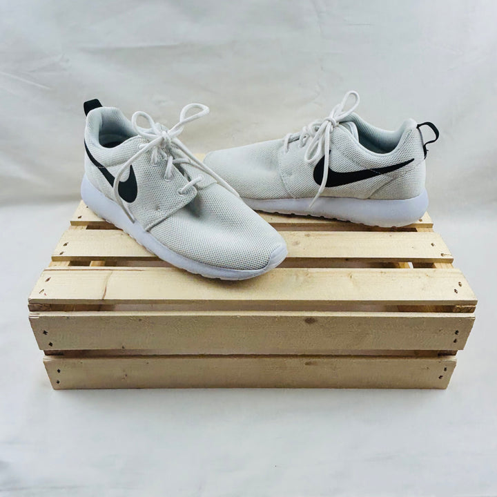 Nike Running Shoes - 8 Women (40 EU)