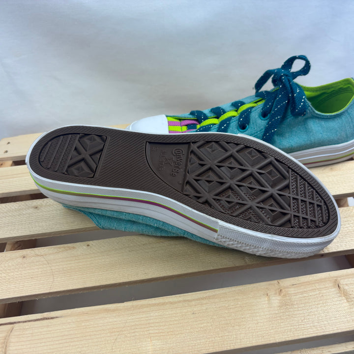 Converse Fashion Sneakers - Size 3.5 Youth