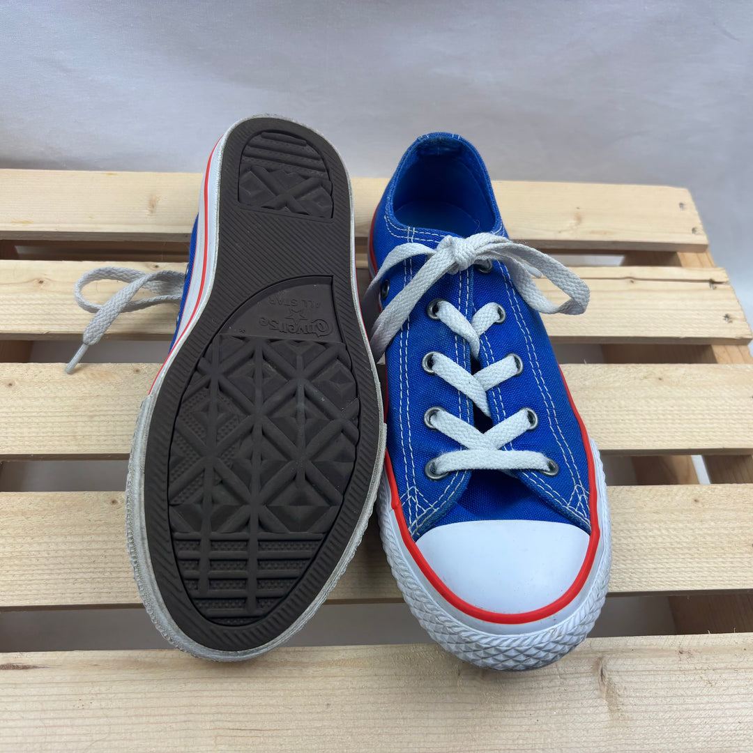 Converse Fashion Sneakers - Size 2 Youth
