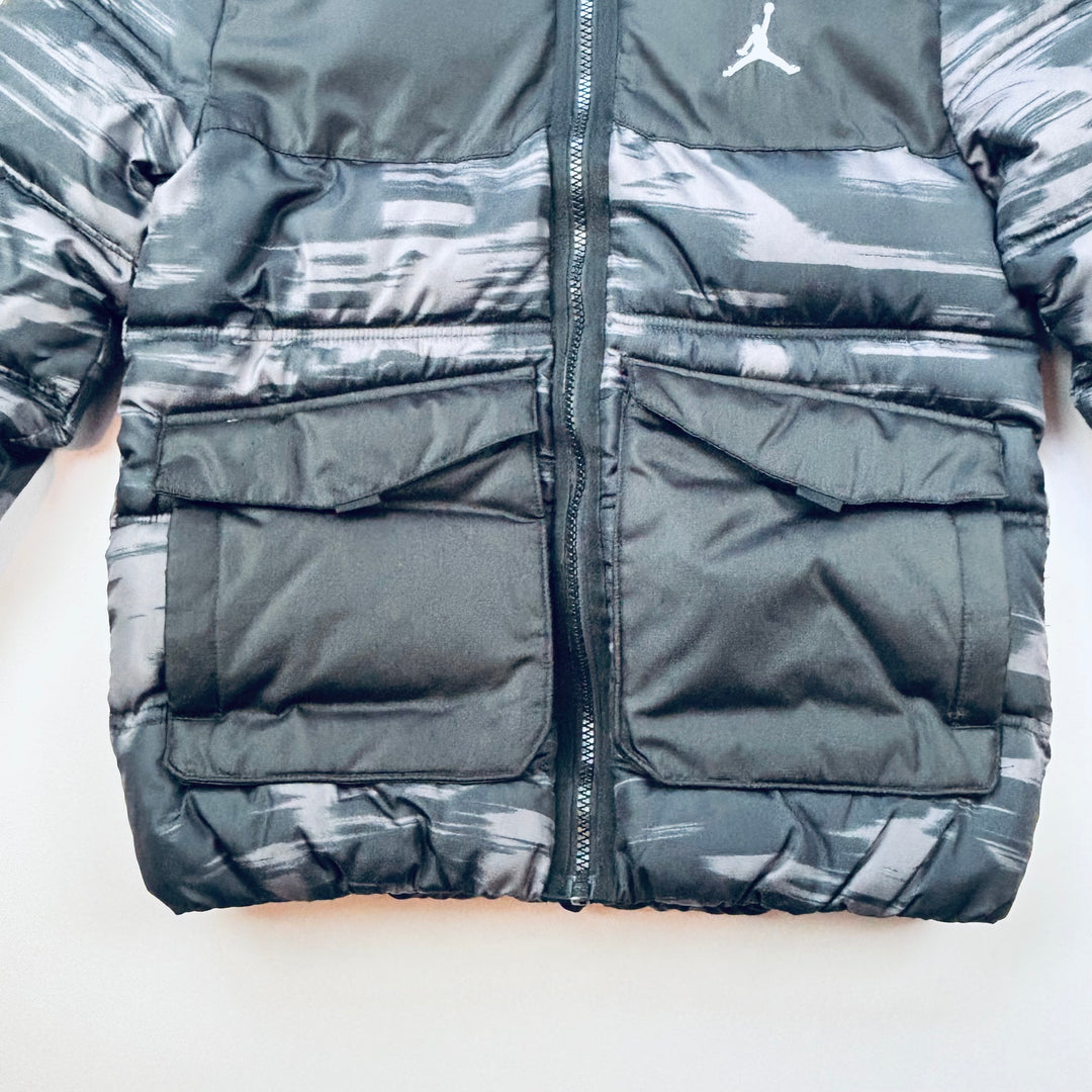Air Jordan "Legend LT" Jacket - Size Youth Medium (10-12Y)