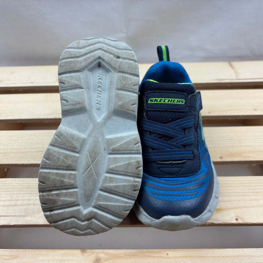 Sketchers Kids Sneakers - Size 6 Toddler