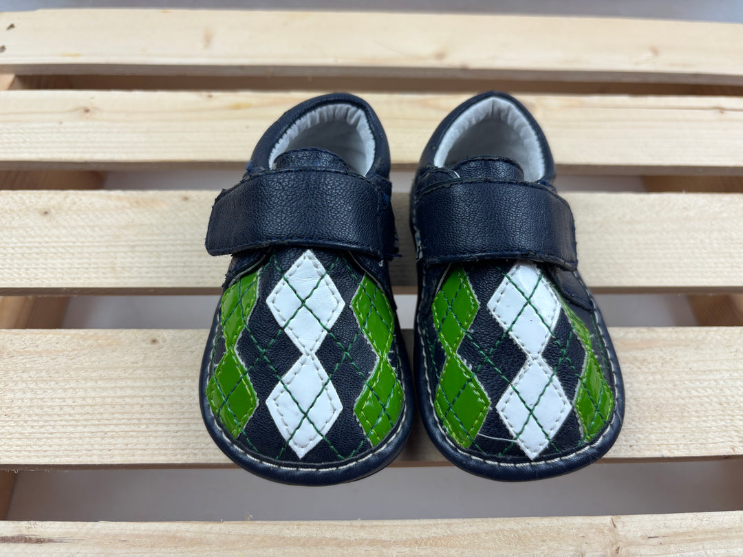 Jack and Lily Baby Shoes - Size 6-12 Months (Size 3)