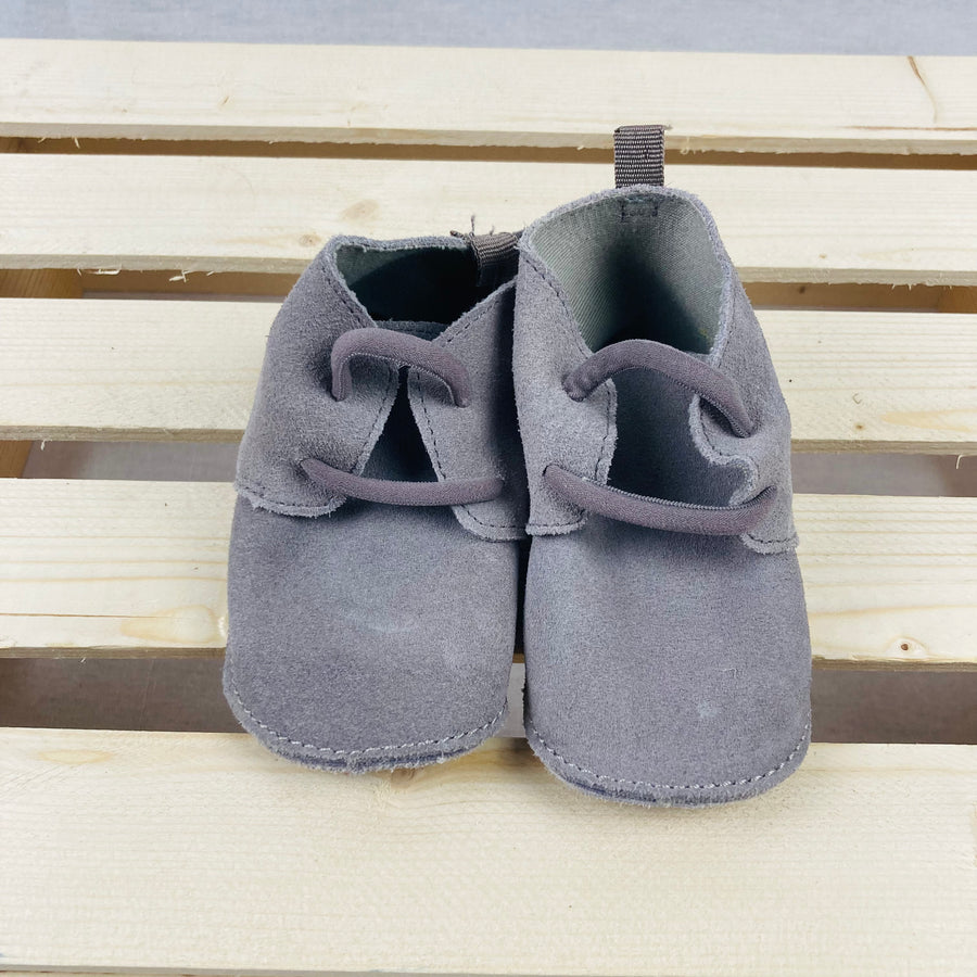 GAP Baby Booties - Size 6-12 Months - Pitter Patter Boutique