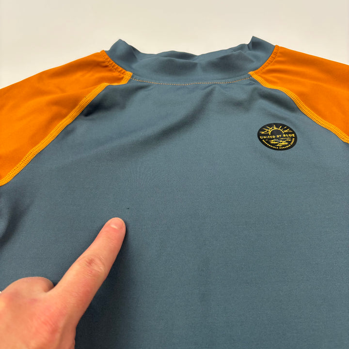 United by Blue Rashguard - Size Youth Medium (7/8Y)