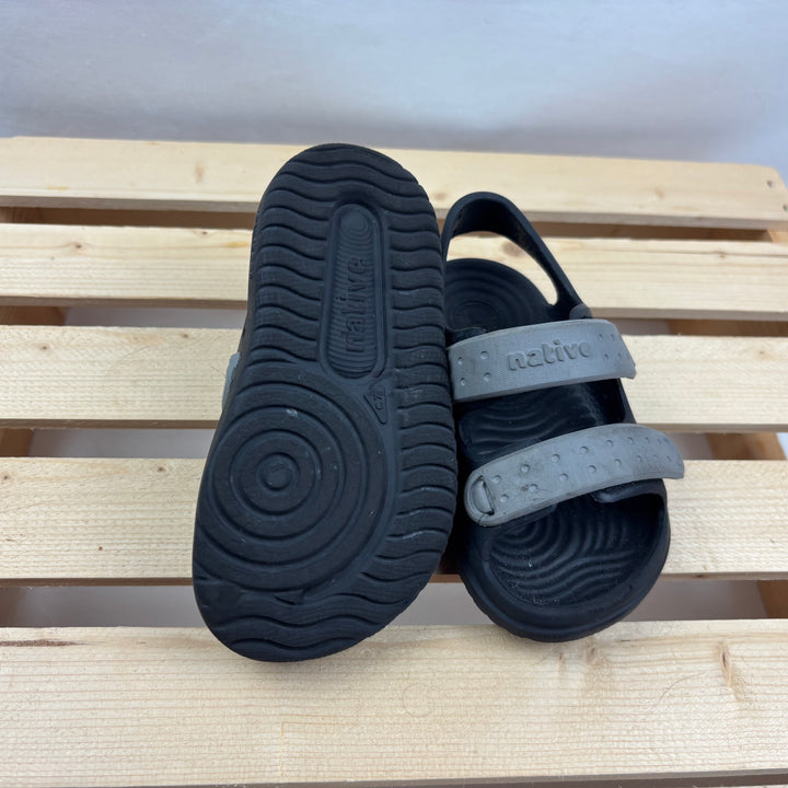 Native "Chase" Sandals - Size 7 Toddler
