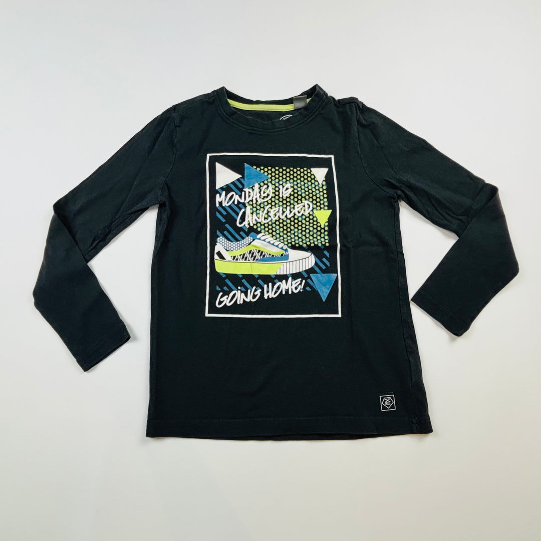 Manguun Long Sleeve T-Shirt - Size Youth Medium (7/8Y)