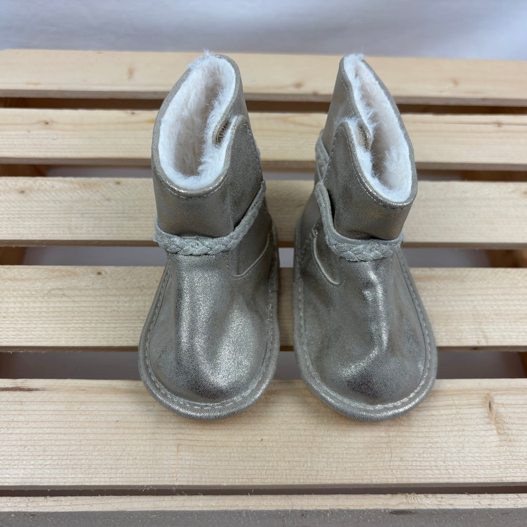 Joe Fresh Baby Booties -  Size 4 Toddler (12-18m)