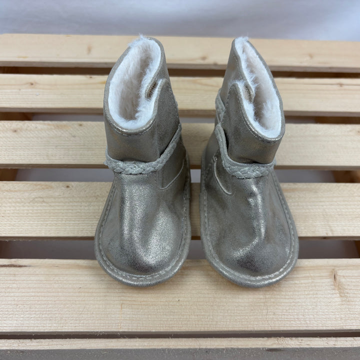 Joe Fresh Baby Booties -  Size 4 Toddler (12-18m)