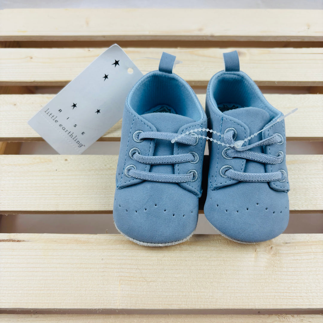Little Earthling Slip On Crib Shoes - Size 6-12 Months
