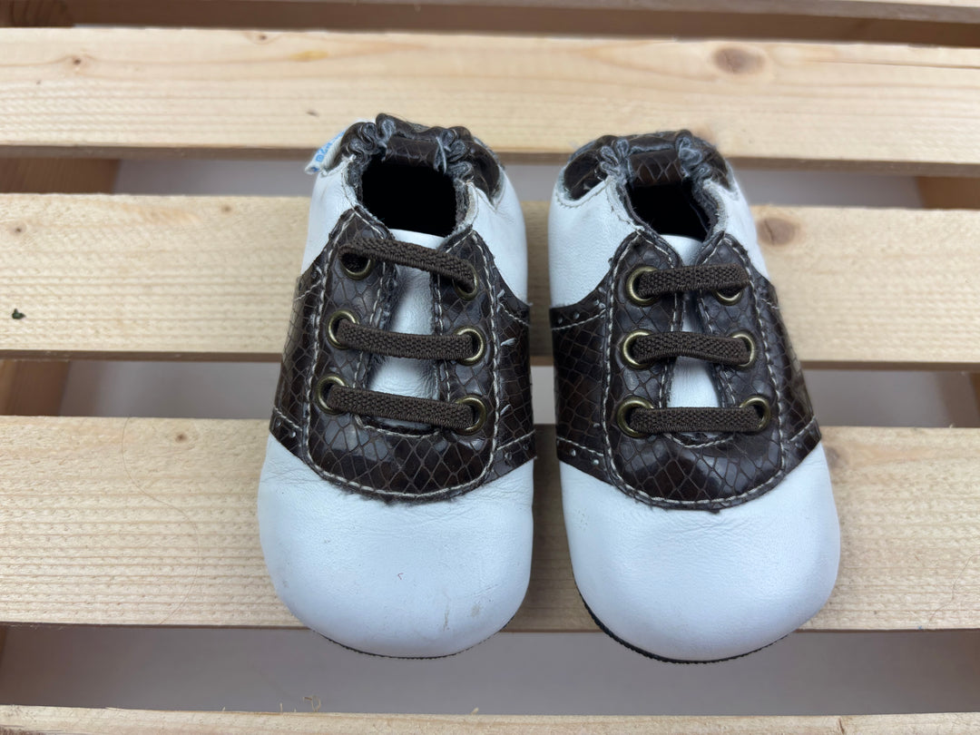 Robeez Baby Shoes - Size 3-6 Months (Size 2)