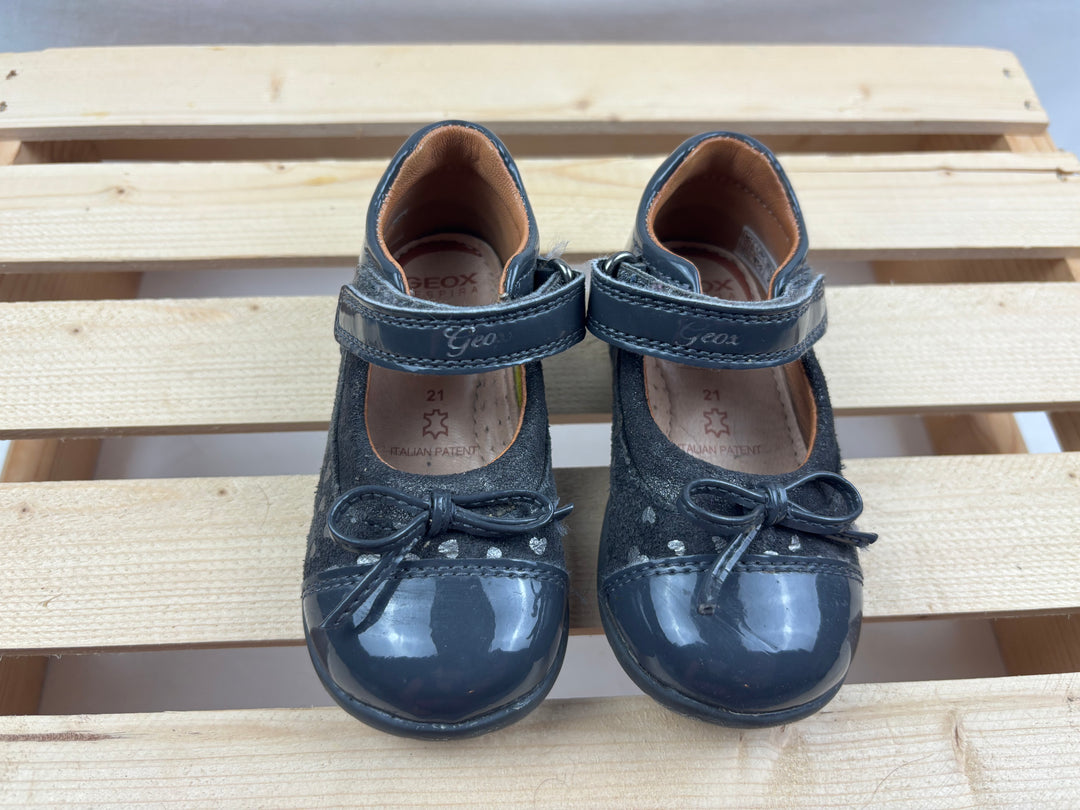 Geox Kids Mary Jane Shoes -  Size 5.5 Toddler (21 EU)