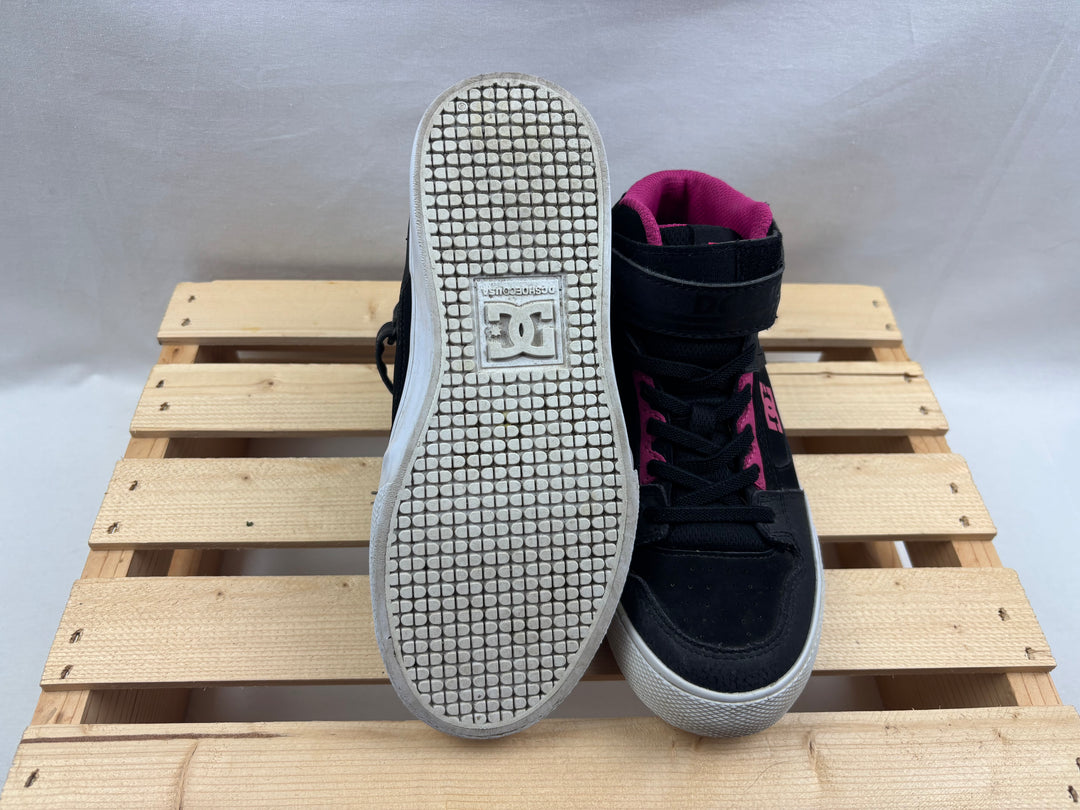 DC High Top Shoes -  Size 4 Youth