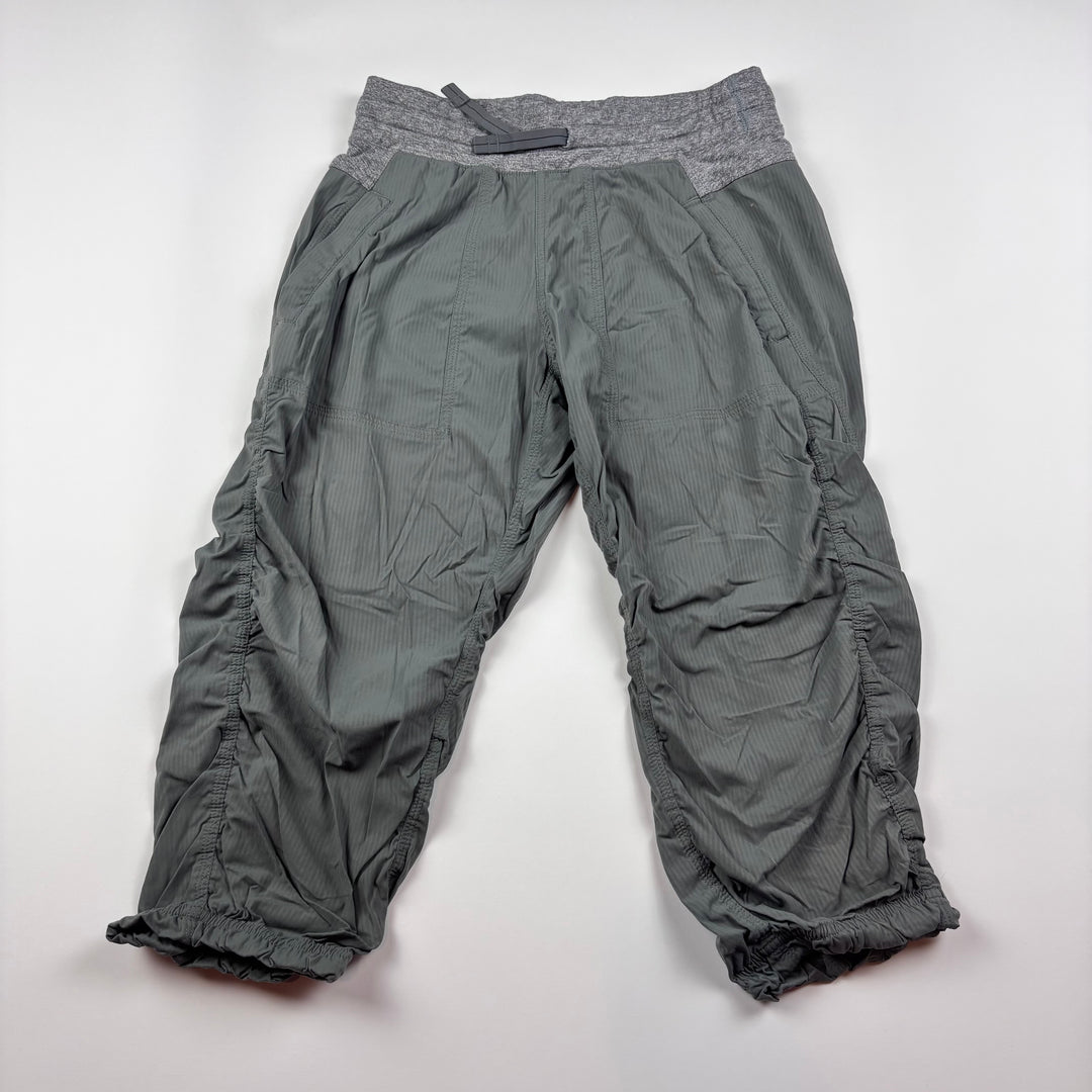 Ivivva "Live to Move" Crop Pants - Size 14 Youth