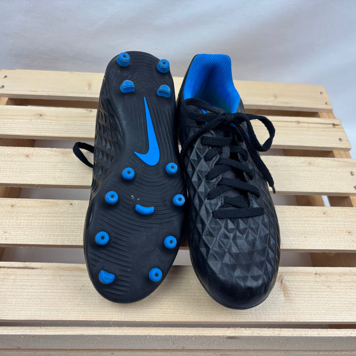 Nike Kids Soccer Cleats - Size 2 Youth (33.5 EU)