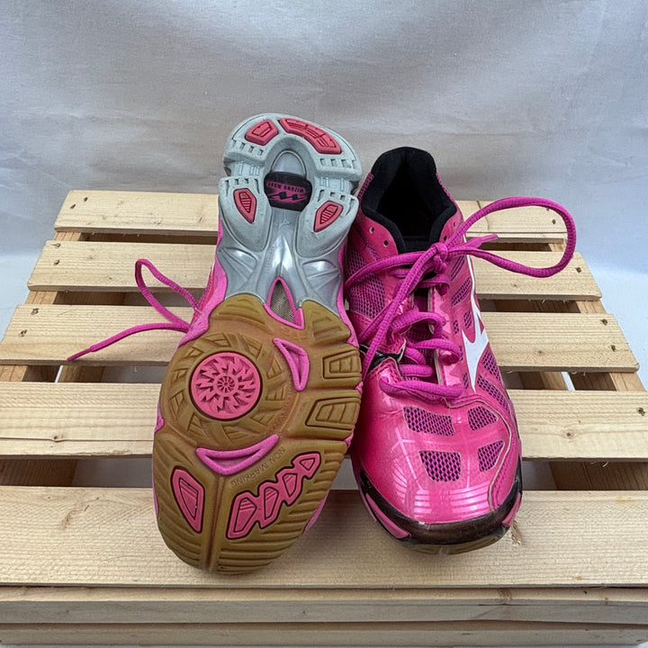 Mizuno "Wave Lightning RX2" Volleyball Court Shoes - 6 Women&
