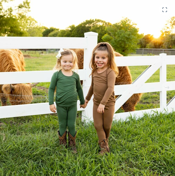 Kyte Baby - Long Sleeve Bamboo Pajamas (Hunter)