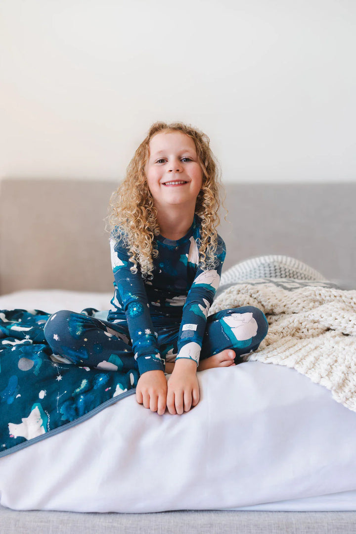 Loulou Lollipop 2-piece pajama set in blue"Stargazing Bear" print