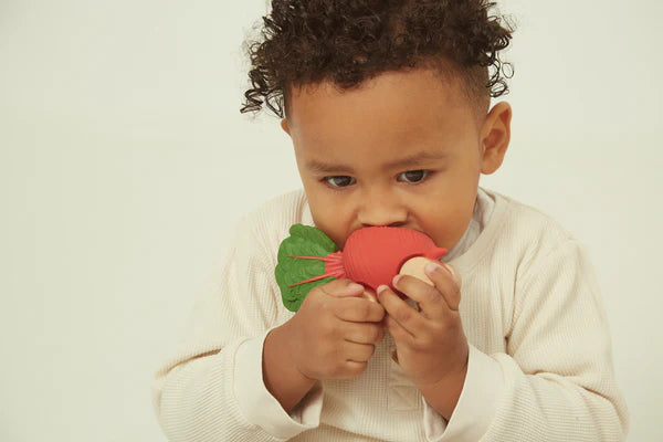 Oli & Carol - Betty the Beetroot Baby Toy Car
