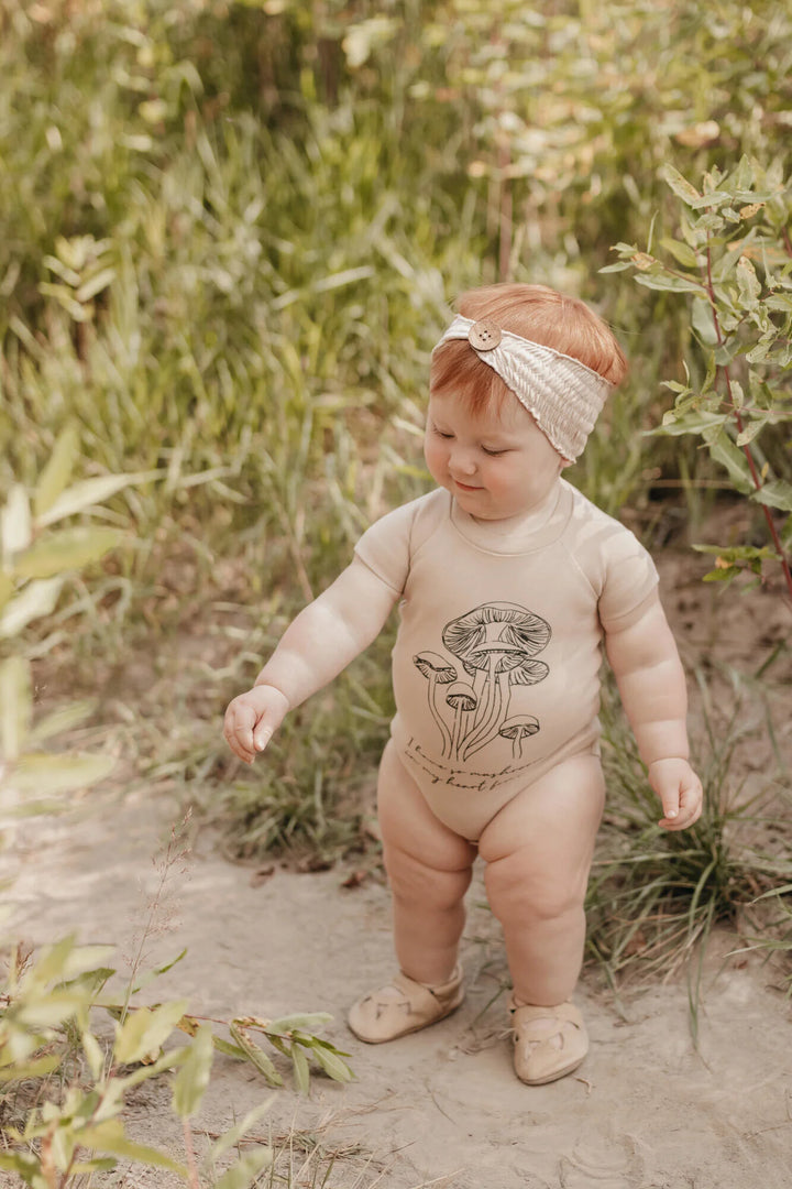 L'oved Baby - Organic Raglan Bodysuit - Pitter Patter Boutique