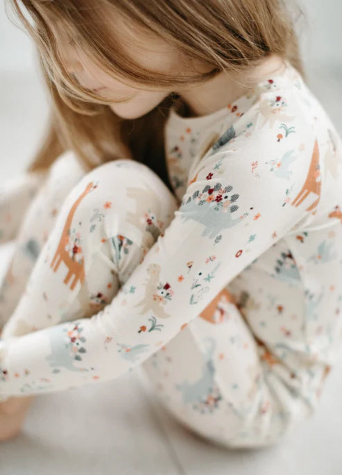 Loulou Lollipop 2-piece pajama set in Cream "Baby Dinomite" print