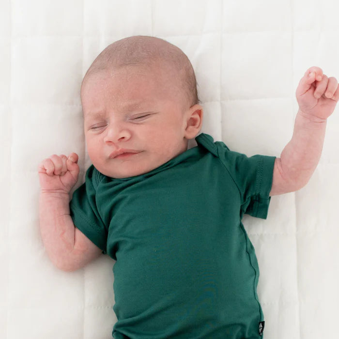 Kyte Baby - Short Sleeve Bamboo Bodysuit (12-18M & 18-24M)