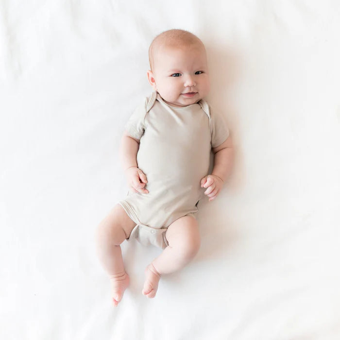 Kyte Baby - Short Sleeve Bamboo Bodysuit (6-12 Months)