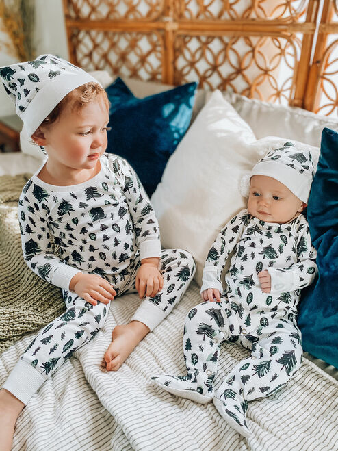 L'oved Baby - Holiday Organic Cotton PJ & Cap Set - Pitter Patter Boutique