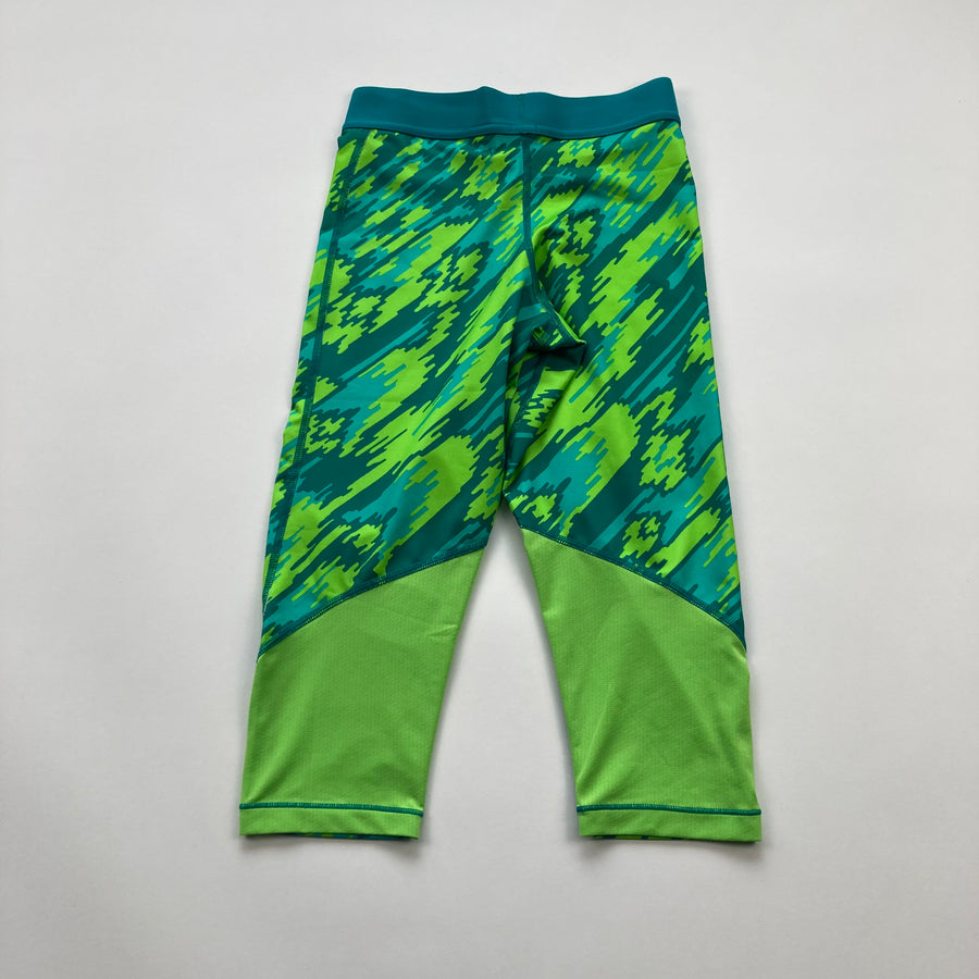 Nike Crop Leggings - Size Youth Medium (10-12Y) - Pitter Patter Boutique